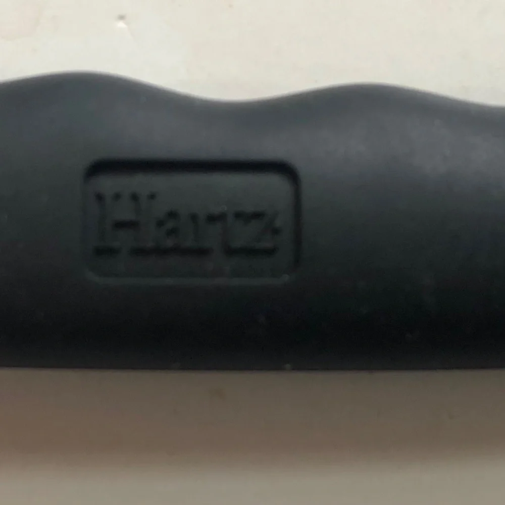 PET GROOMING TOOLS lot of 4 --Twinco, Hartz, Pet suppy+